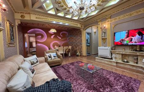 Apartamento 3+1+2