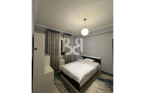 Apartamento 3+1+2