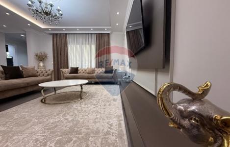 Apartment 2+1+2