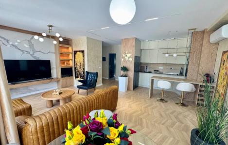 Apartment 2+1+2