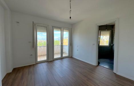 Apartment 2+1+2