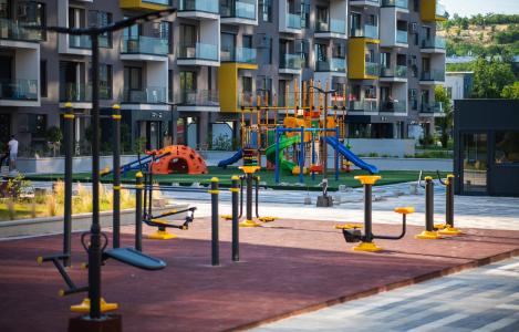 East Gate Living