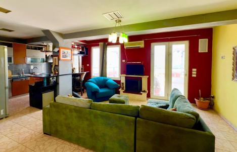 Apartment 4+1+2