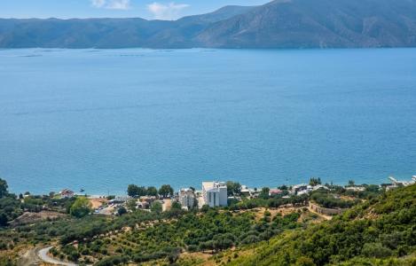 Penthouse, Radhime, Vlorë